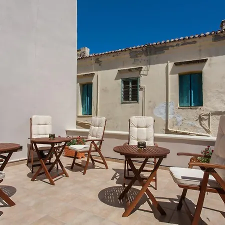 Pleiades * Chania (Crete)