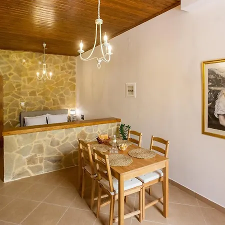 Apartment Pleiades Chania (Crete)