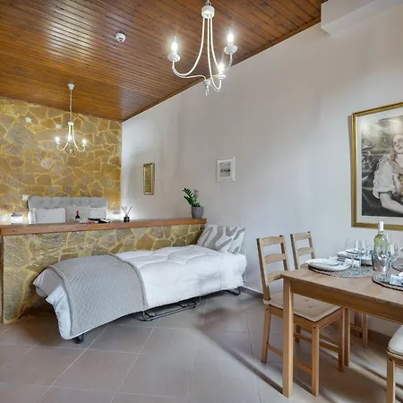 Pleiades Apartment Chania (Crete)