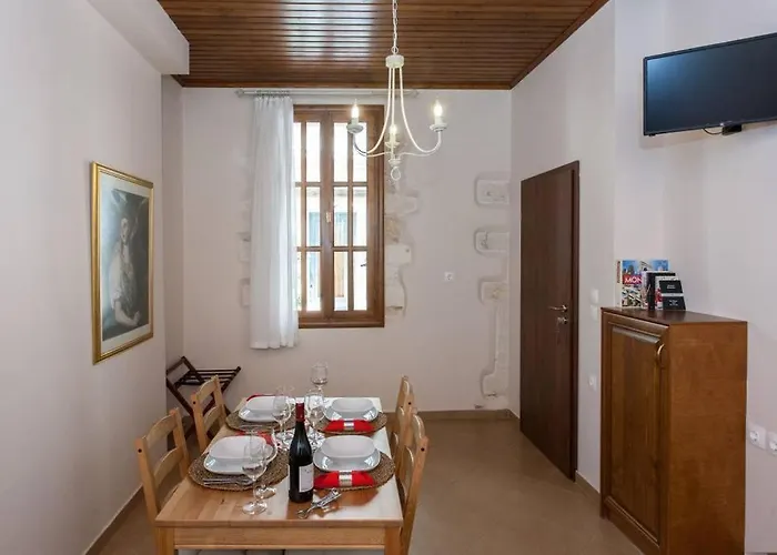 Апартаменты Pleiades *