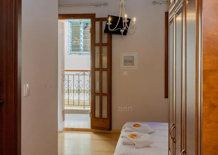 Pleiades Апартаменты