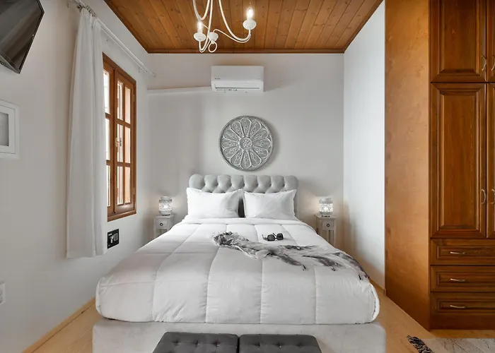 Pleiades Апартаменты Ханья